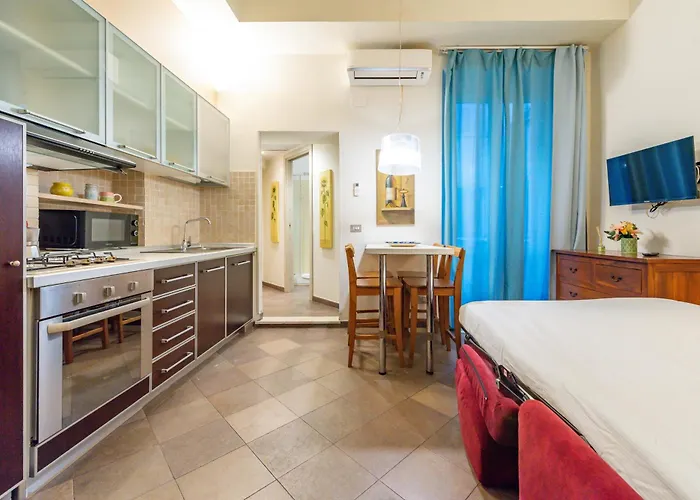 3 House -by Ghor * Rome